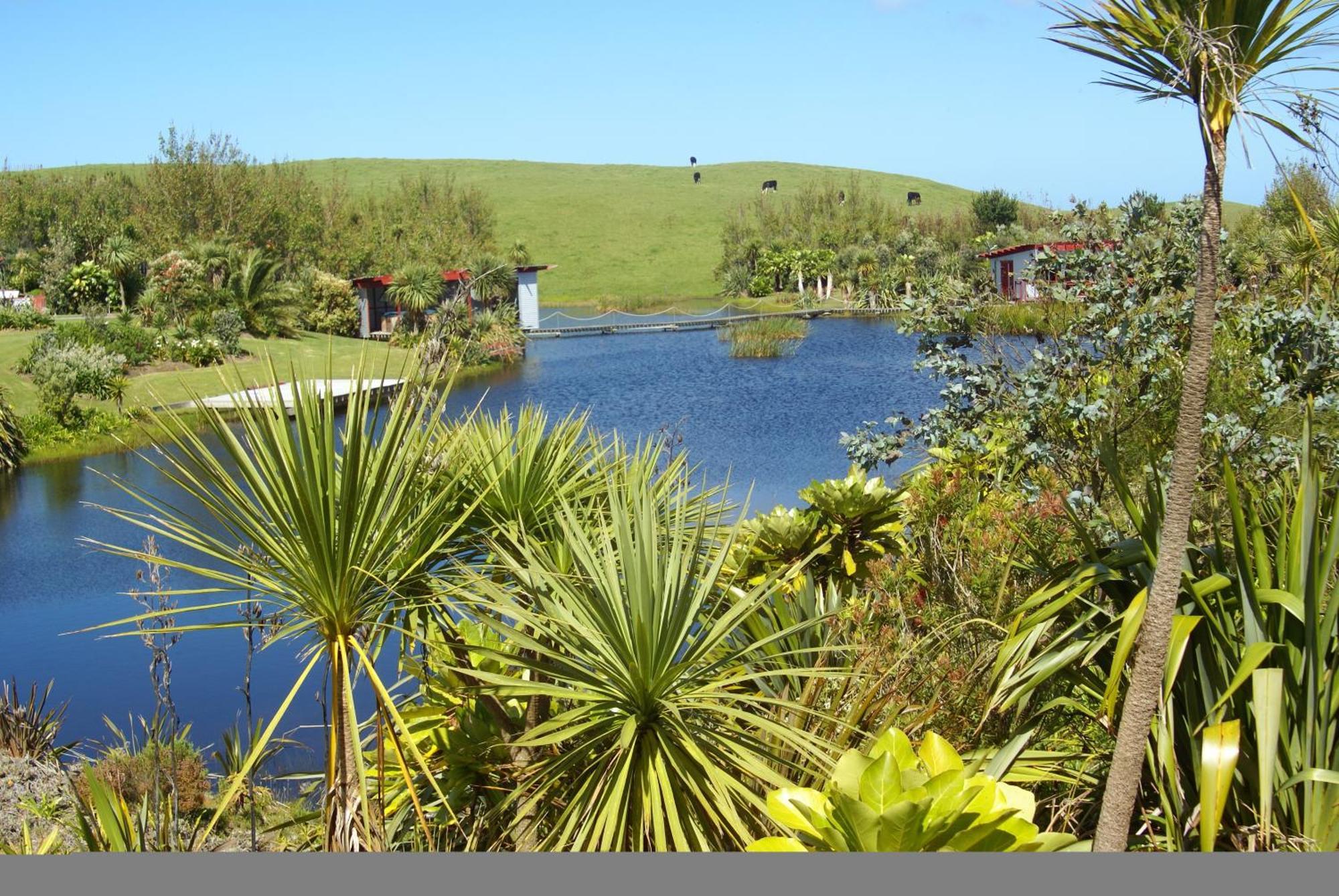 The Lakes - Kai Iwi Lakes Exclusive Retreat Kaihu Exterior photo